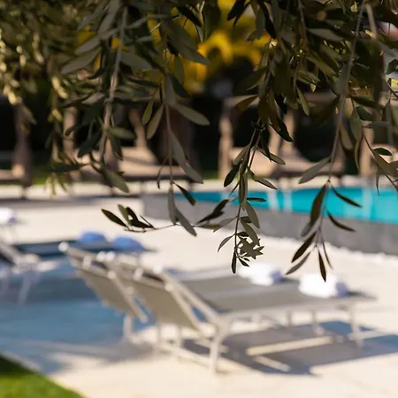 Pietra Bianca 3* Numana