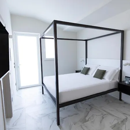 Pietra Bianca 3*
